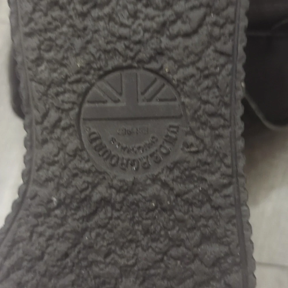 Underground. England Black Leather Apollo Creepers - Picture 9 of 11